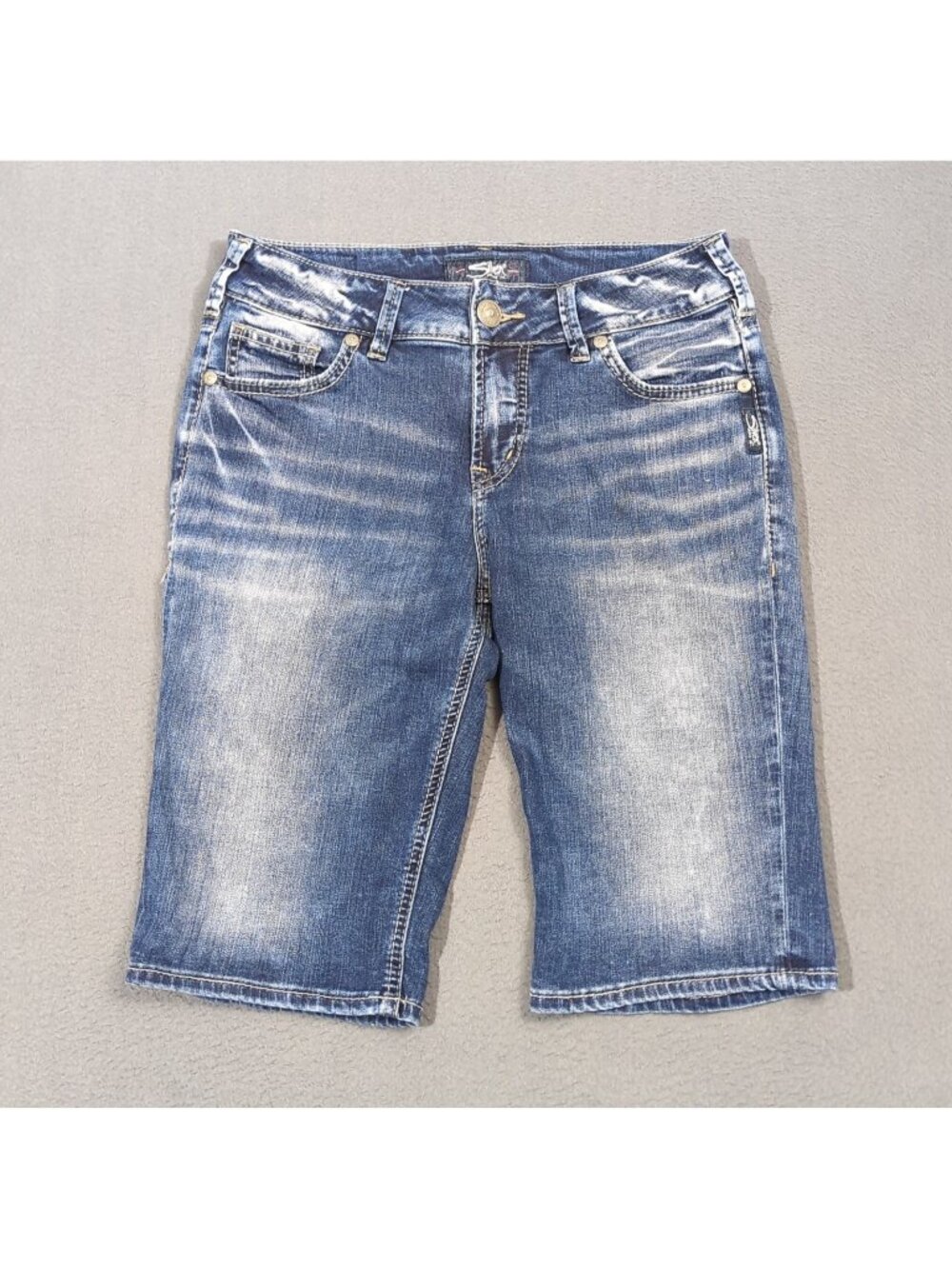 Silver Jeans Shorts Women's 28x11 Blue Suki Bermuda Denim Jorts
